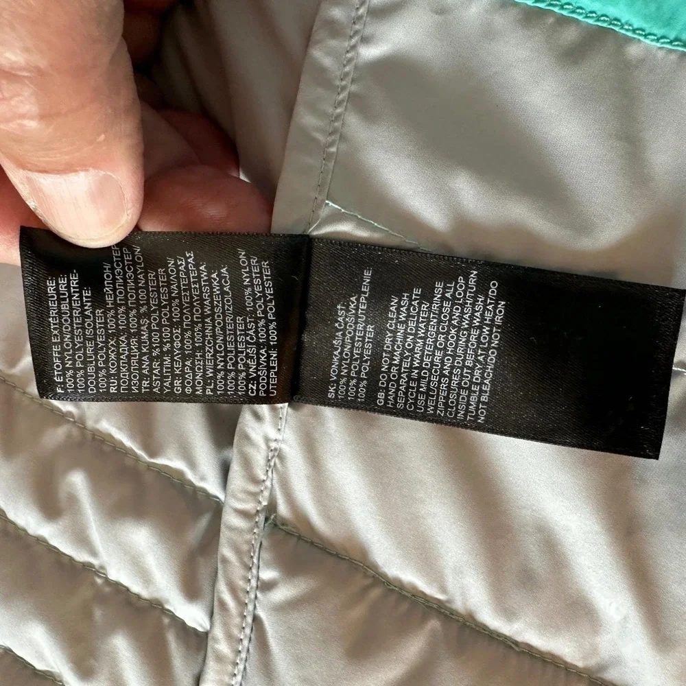 The North Face Vest Girls L 14/16 Teal Quilted Puffer Winter Outdoor Hiking‎
